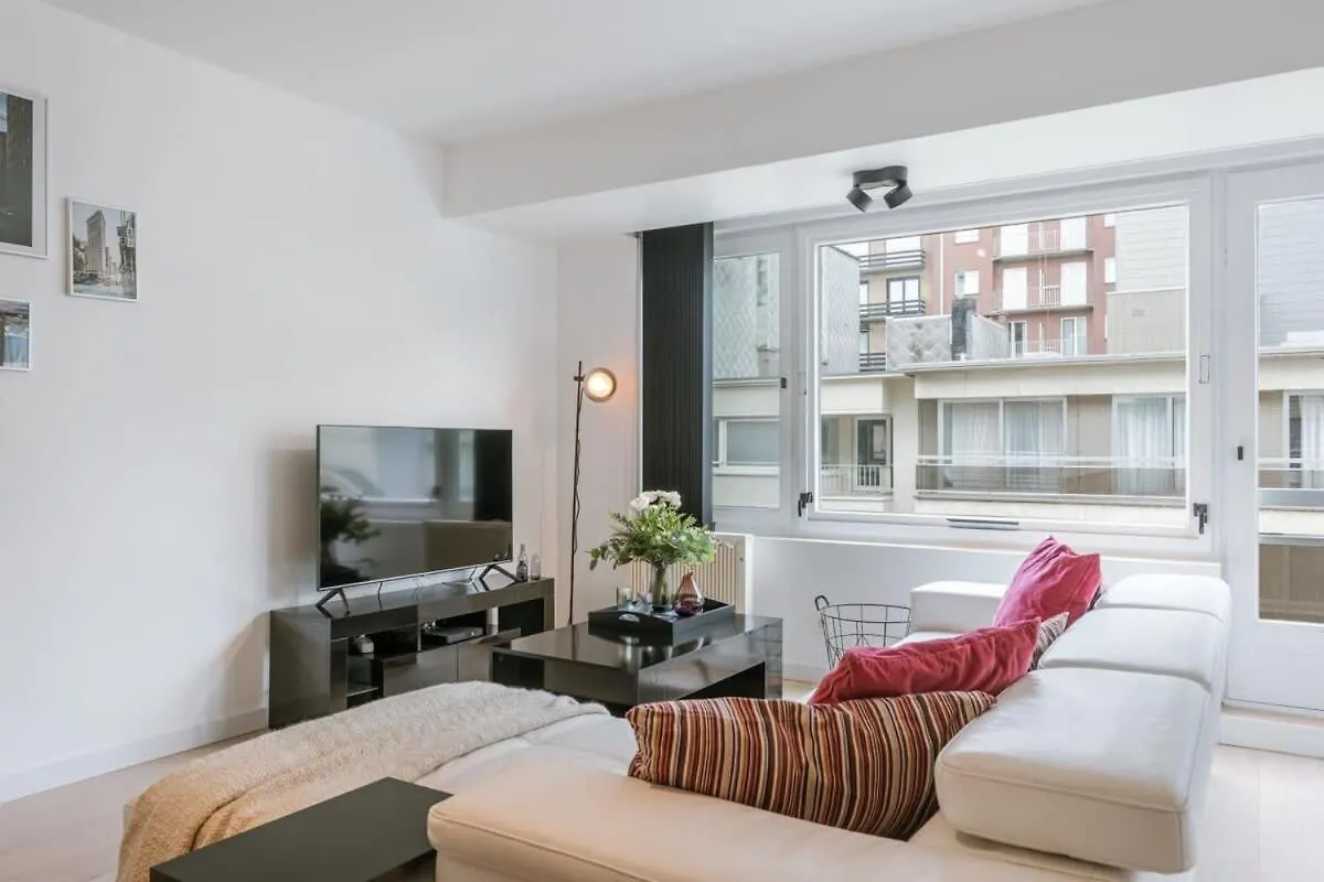 Huswell - Centrally Located Apartment In Middelkerke 0*,  Belgium